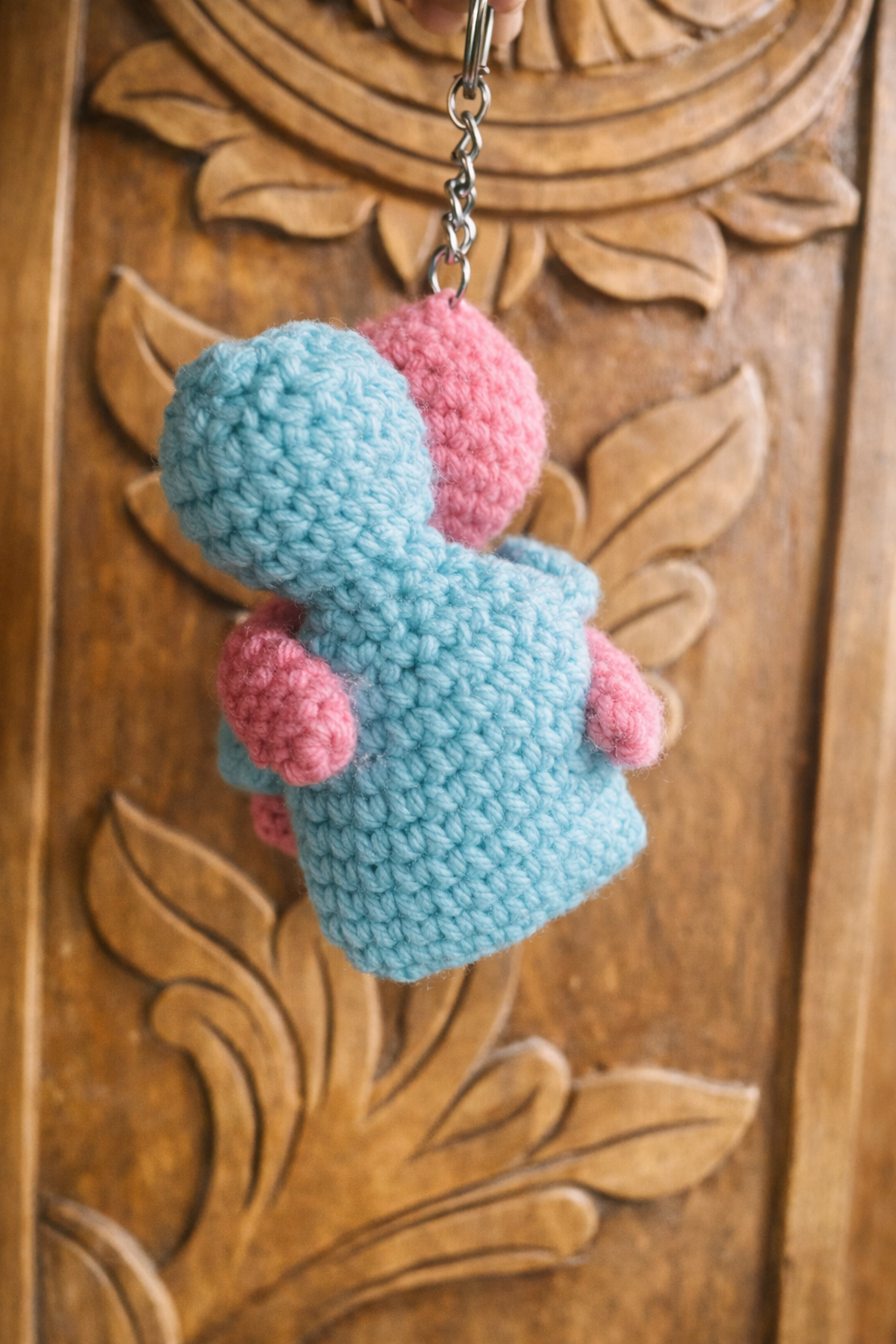 Couple Hug Keychain